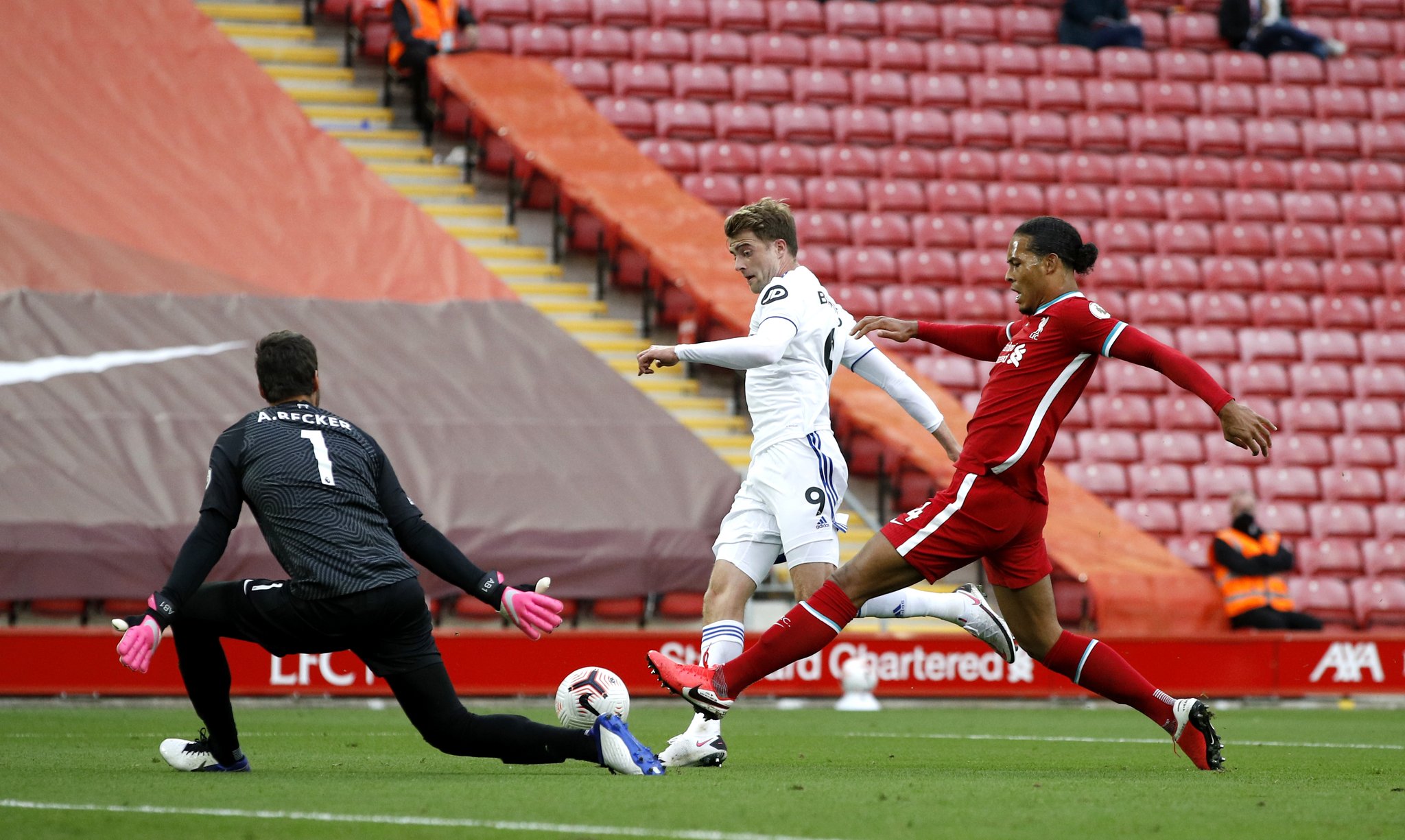 中完成了三 中完成了三